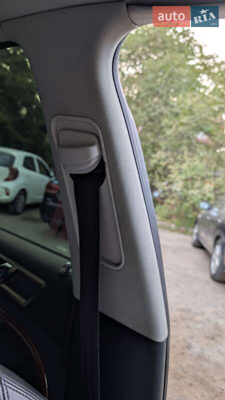 Лифтбек Skoda Superb 2002 в Ивано-Франковске