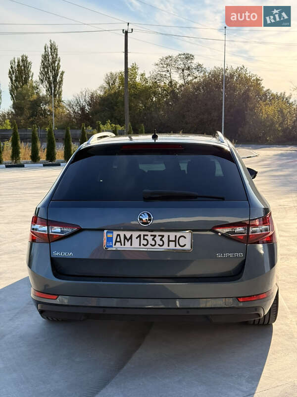 Универсал Skoda Superb 2017 в Звягеле