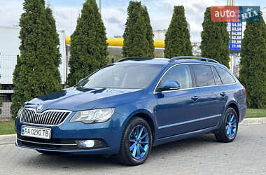Универсал Skoda Superb 2013 в 