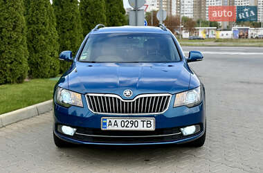 Универсал Skoda Superb 2013 в Киеве