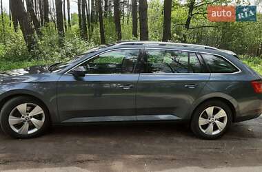 Универсал Skoda Superb 2017 в 