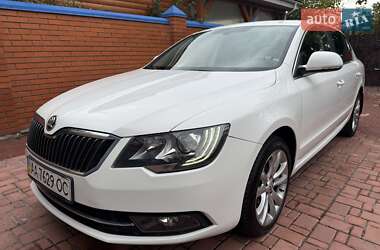 Лифтбек Skoda Superb 2013 в Киеве