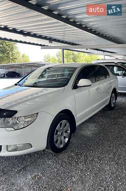 Лифтбек Skoda Superb 2008 в Каменском