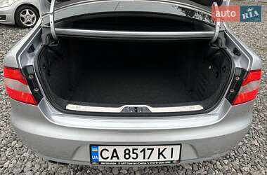 Лифтбек Skoda Superb 2012 в 