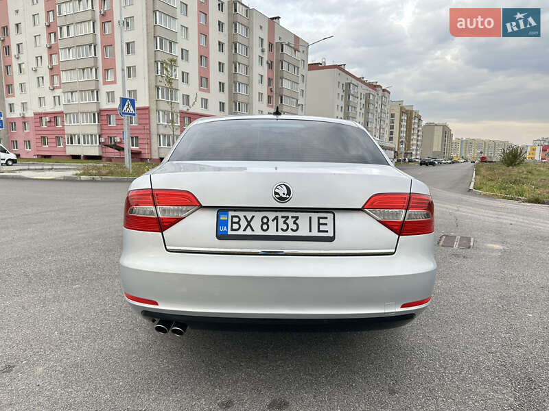 Лифтбек Skoda Superb 2013 в Виннице