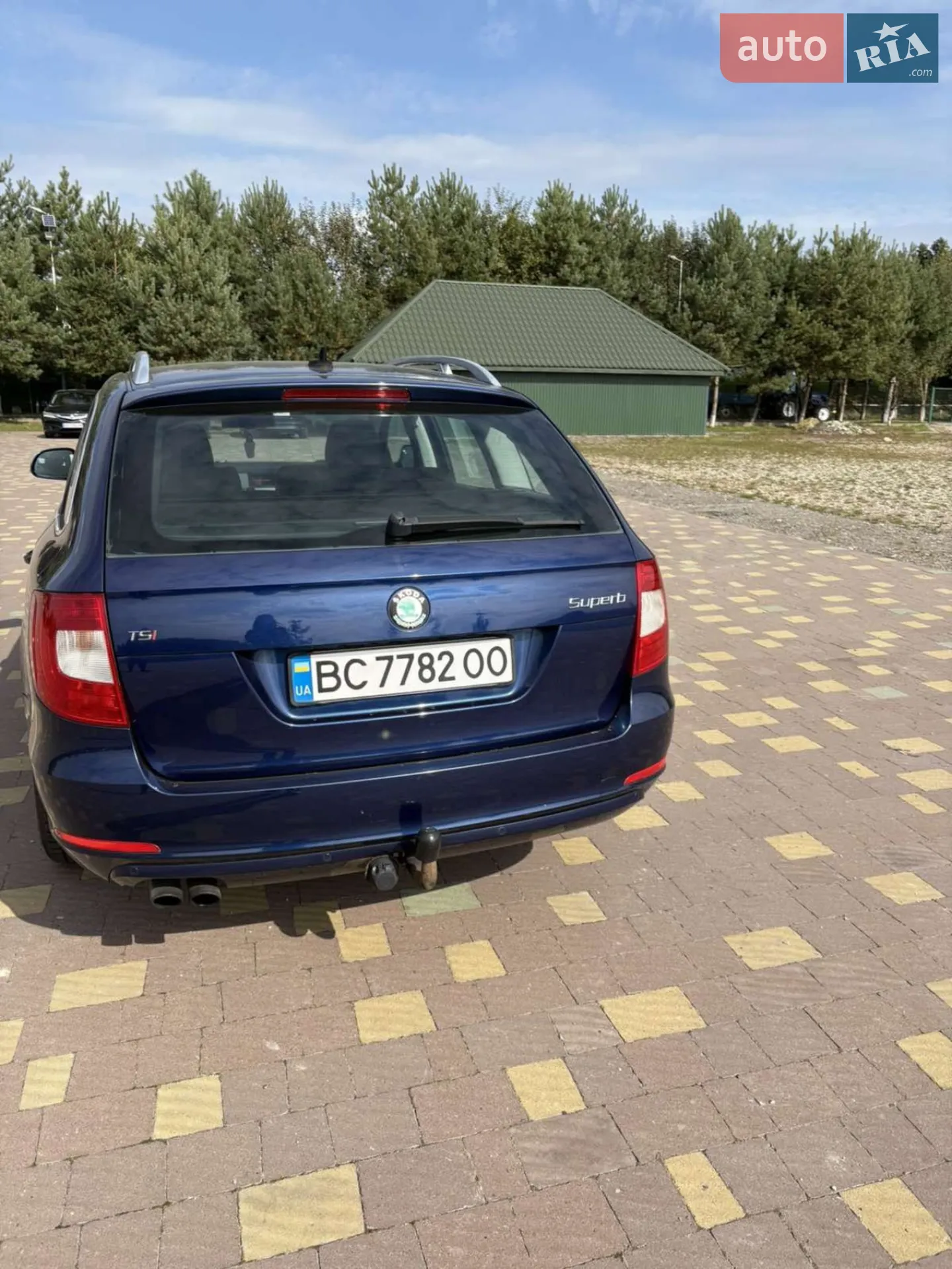 2010 Skoda Superb - мініатюра 11
