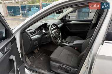 Универсал Skoda Superb 2017 в 