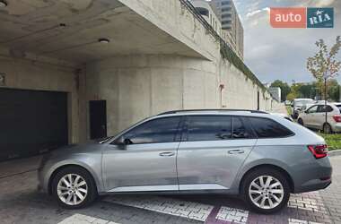 Универсал Skoda Superb 2016 в 