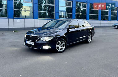 Лифтбек Skoda Superb 2009 в Киеве