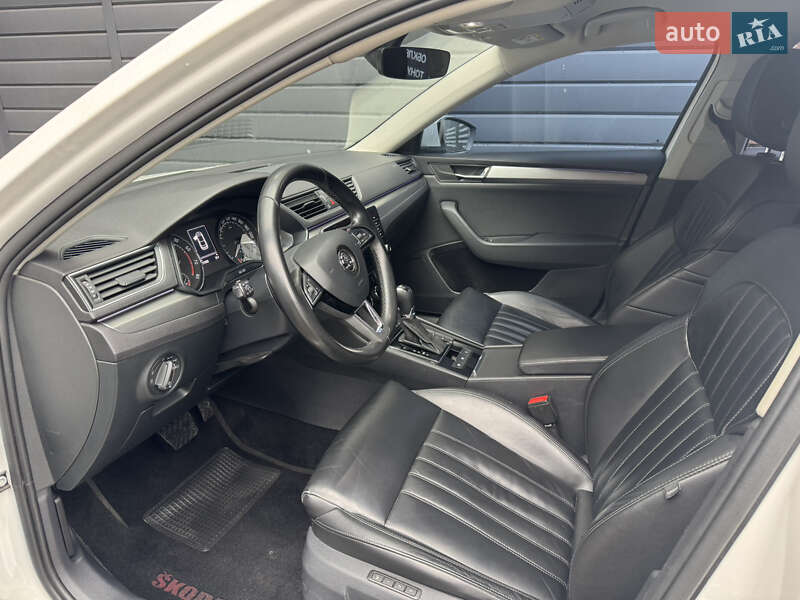 Лифтбек Skoda Superb 2018 в Киеве
