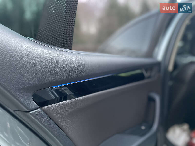 Лифтбек Skoda Superb 2015 в Киеве