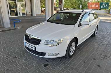 Универсал Skoda Superb 2011 в 