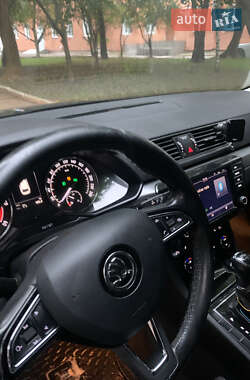 Универсал Skoda Superb 2015 в 