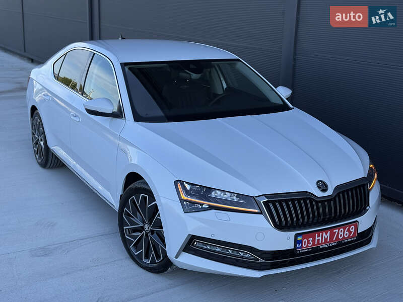 Skoda Superb 2023
