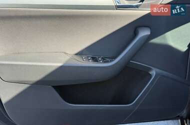 Лифтбек Skoda Superb 2018 в 