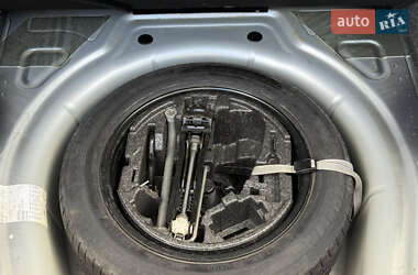 Лифтбек Skoda Superb 2012 в 
