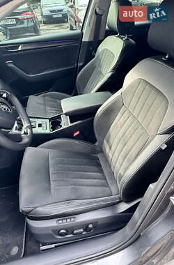 Лифтбек Skoda Superb 2023 в 