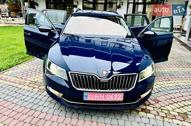 Универсал Skoda Superb 2018 в 