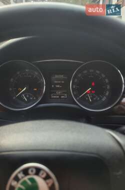 Универсал Skoda Superb 2010 в 