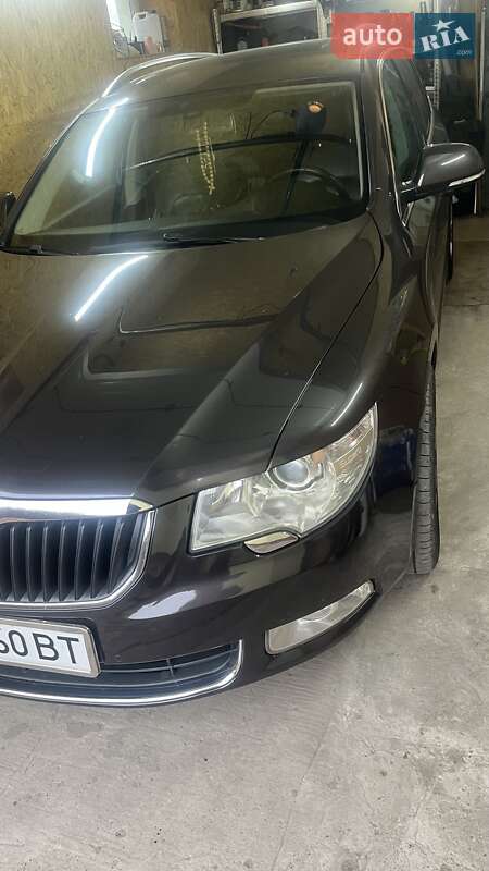 Универсал Skoda Superb 2010 в 