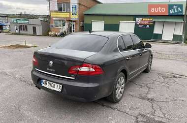 Лифтбек Skoda Superb 2011 в 