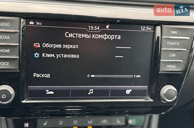Лифтбек Skoda Superb 2017 в 