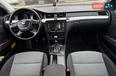 Универсал Skoda Superb 2013 в 