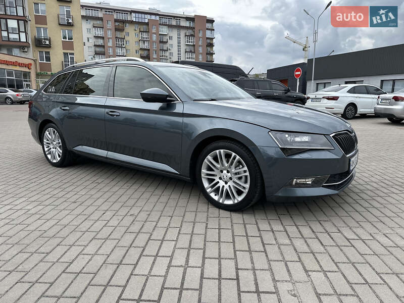 Универсал Skoda Superb 2016 в Житомире