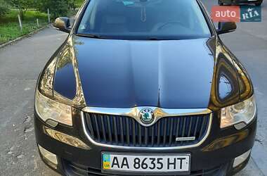 Универсал Skoda Superb 2011 в Киеве