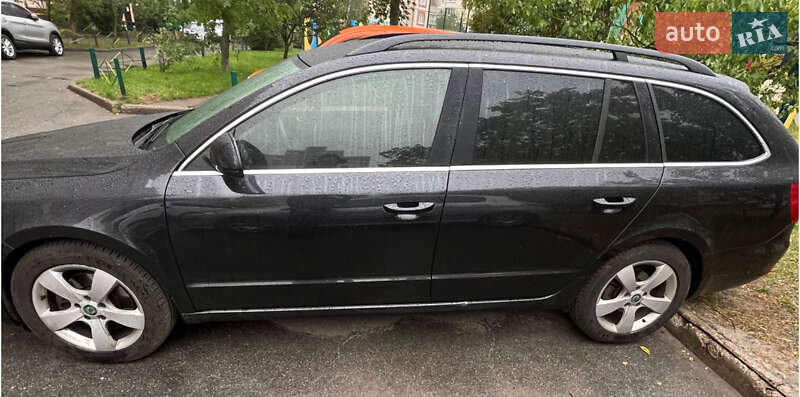 Универсал Skoda Superb 2012 в Киеве