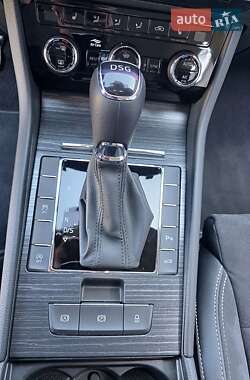 Лифтбек Skoda Superb 2021 в 