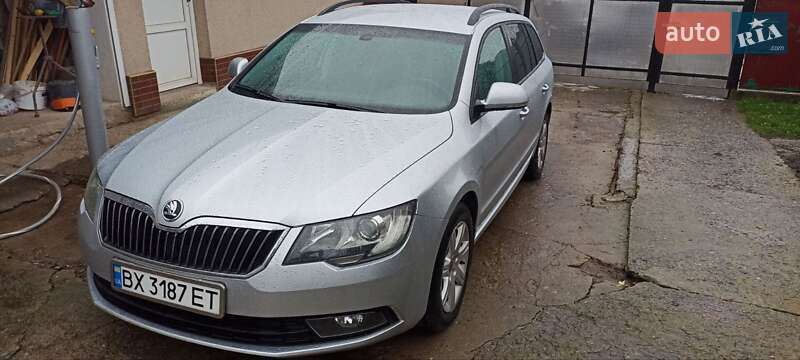 Универсал Skoda Superb 2015 в Каменец-Подольском