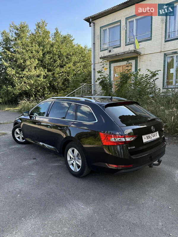 Универсал Skoda Superb 2016 в Бродах