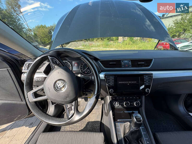 Универсал Skoda Superb 2016 в Бродах