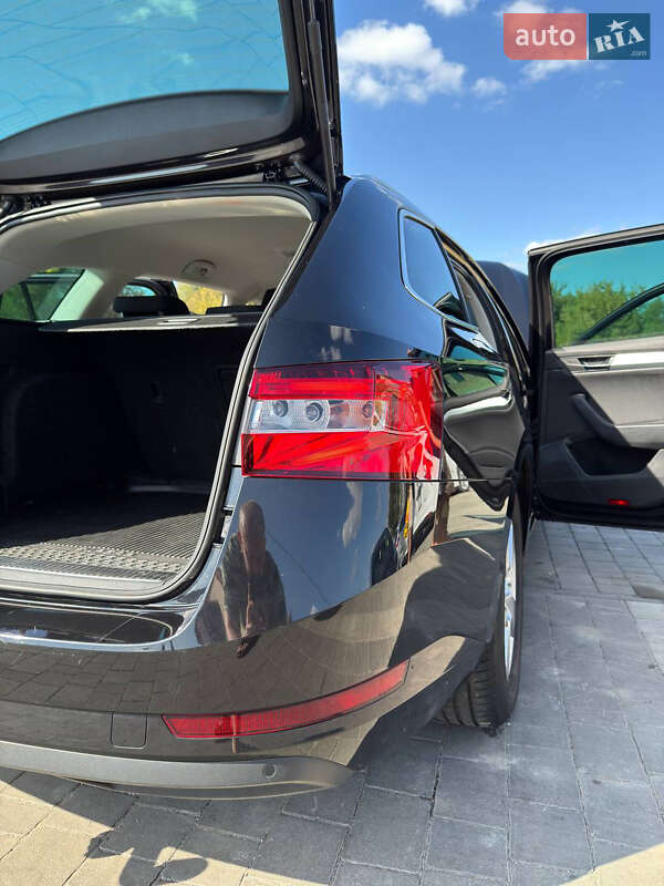 Универсал Skoda Superb 2016 в Бродах