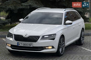 Универсал Skoda Superb 2018 в 
