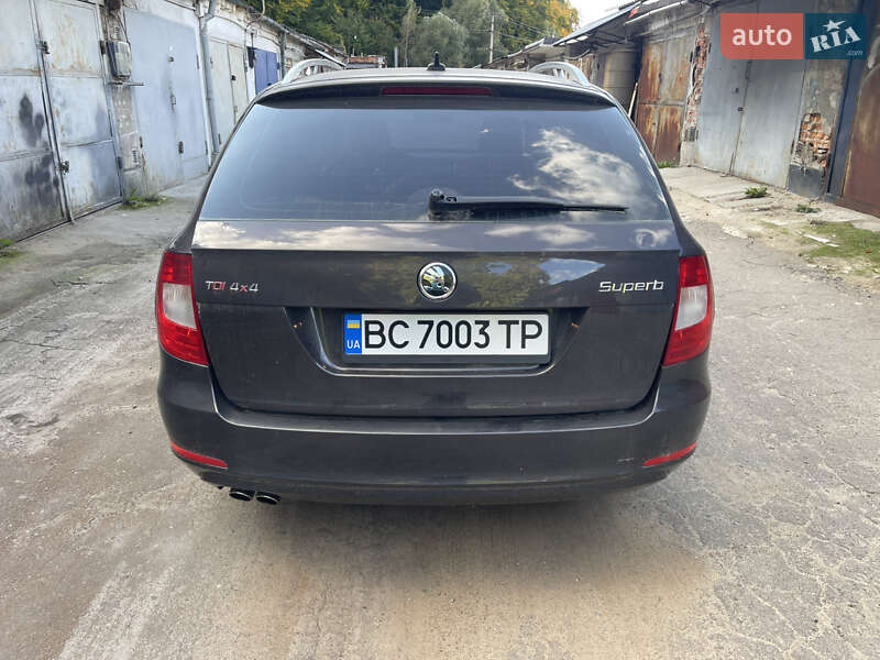 Универсал Skoda Superb 2011 в Львове фото 7 Универсал Skoda Superb 2011 в Львове