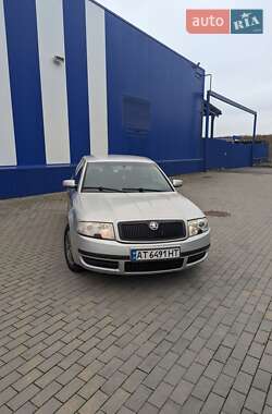Ліфтбек Skoda Superb 2002 в Калуші