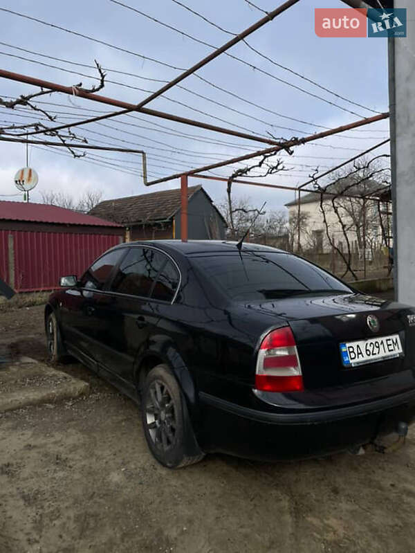 Лифтбек Skoda Superb 2006 в Мукачево