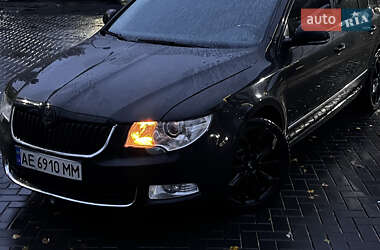 Лифтбек Skoda Superb 2009 в 