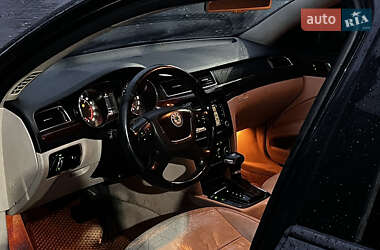 Лифтбек Skoda Superb 2009 в 