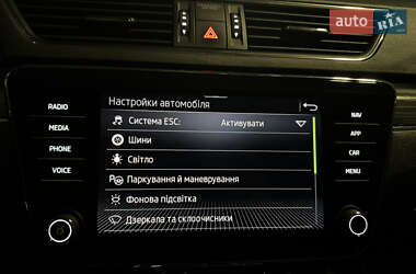 Лифтбек Skoda Superb 2020 в 