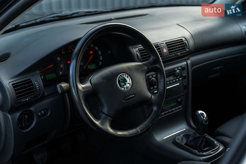 Лифтбек Skoda Superb 2005 в Мукачево фото 30 Лифтбек Skoda Superb 2005 в Мукачево