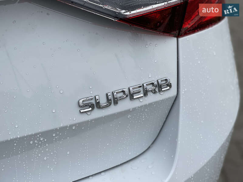 Универсал Skoda Superb 2016 в Нововолынске фото 13 Универсал Skoda Superb 2016 в Нововолынске