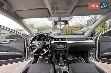 Лифтбек Skoda Superb 2014 в 