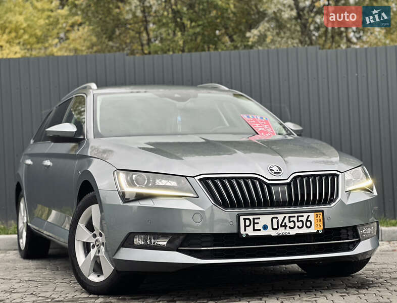 Универсал Skoda Superb 2018 в Львове