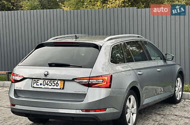 Универсал Skoda Superb 2018 в 