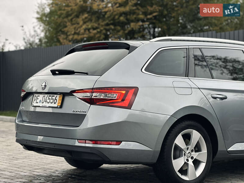 Универсал Skoda Superb 2018 в Львове