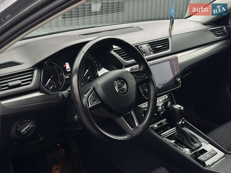 Универсал Skoda Superb 2018 в Львове