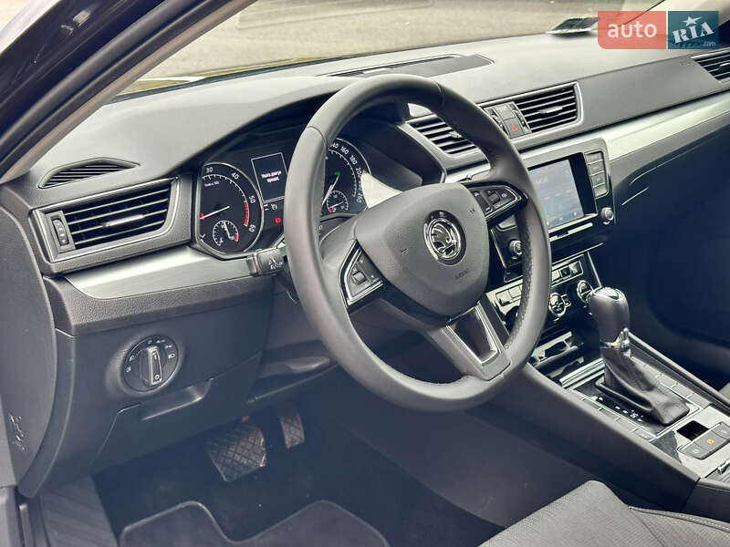 Универсал Skoda Superb 2019 в Виннице